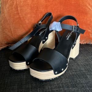 Steve Madden “Cool Planet” block heels